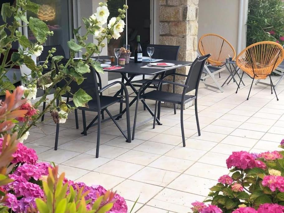 De Standing A 100m Des Plages Apartment