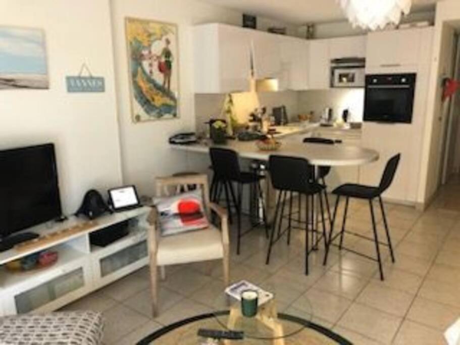 De Standing A 100m Des Plages Apartment *